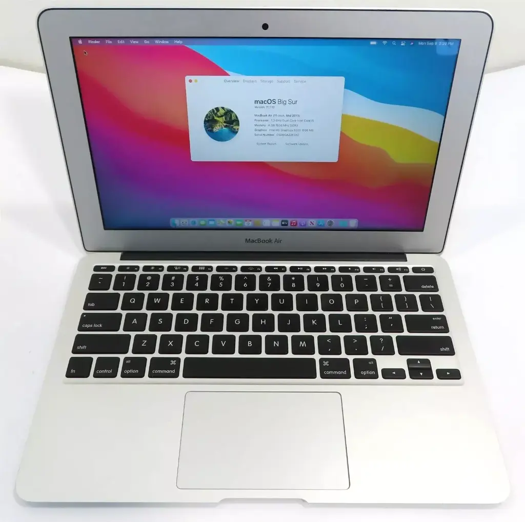 Apple MacBook Air 11.6" Mid 2013 A1465 Intel Core i5 1.3GHz 4GB DDR3 128GB Silver A Grade ( Refurbished )